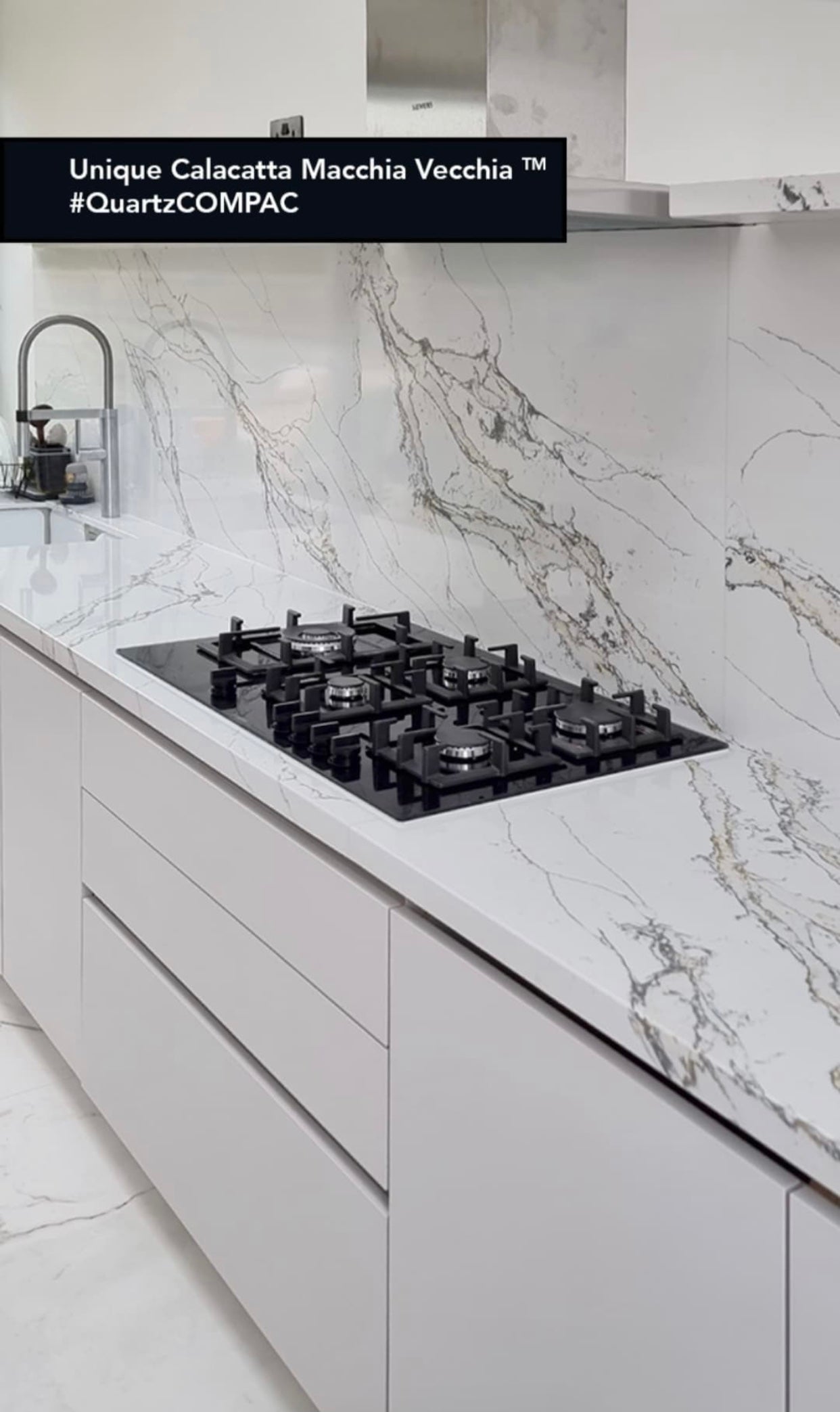 Unique Calacatta Machia Vecchia