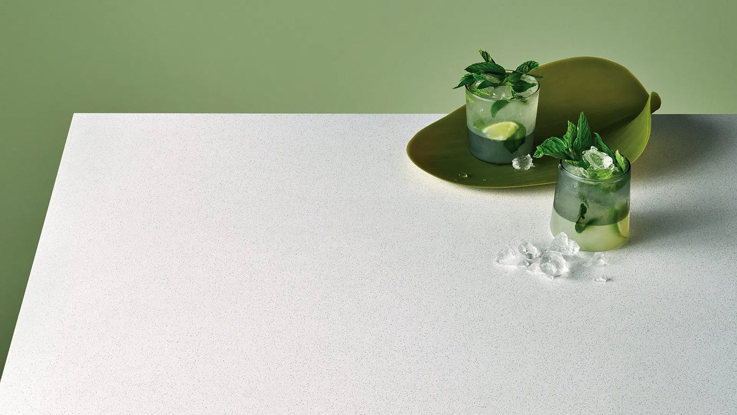 6011 Intense White Quartz