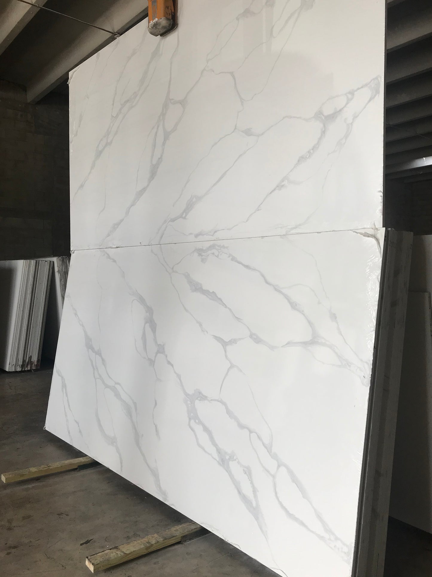 Calacatta Thunder
