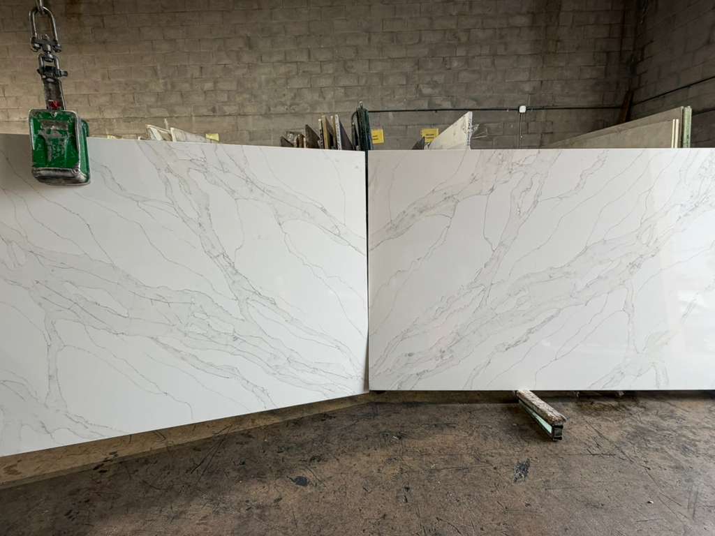 Calacatta Divino